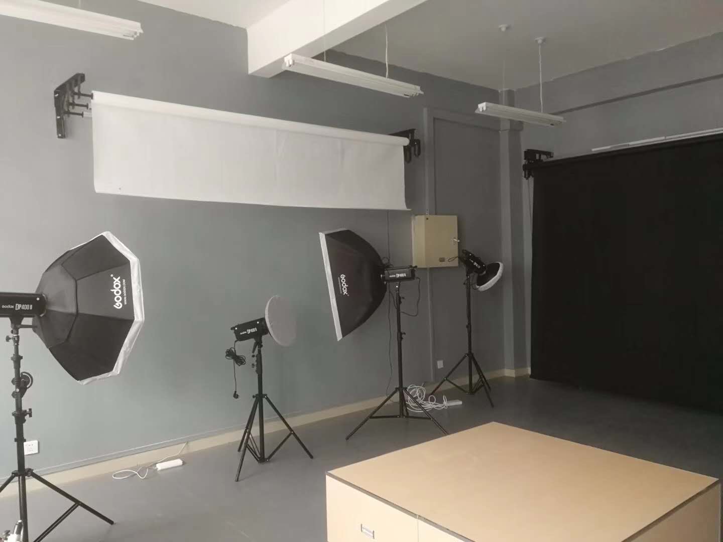 e.jpg e.jpg