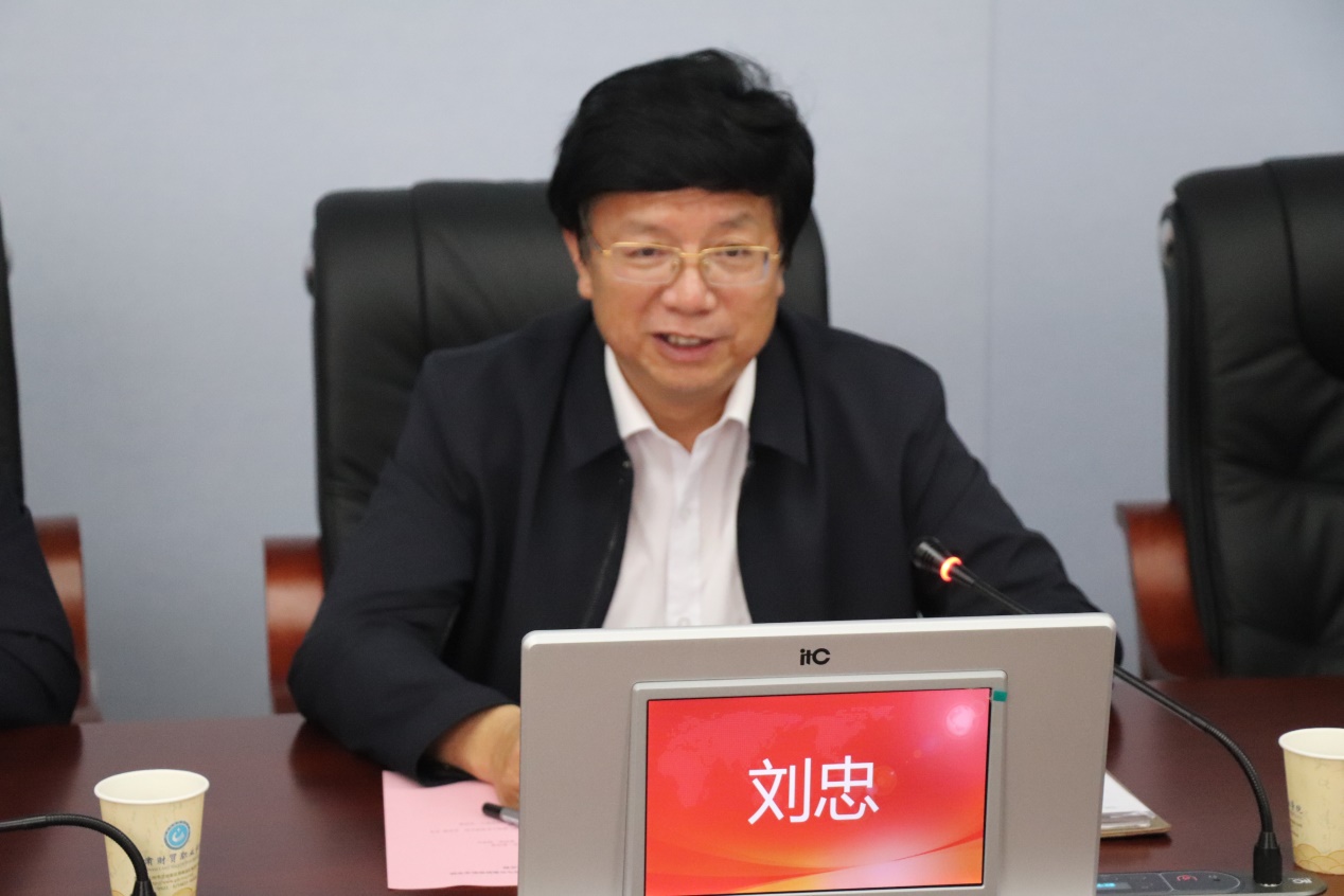 撒撒撒撒斯.jpg 撒撒撒撒斯.jpg